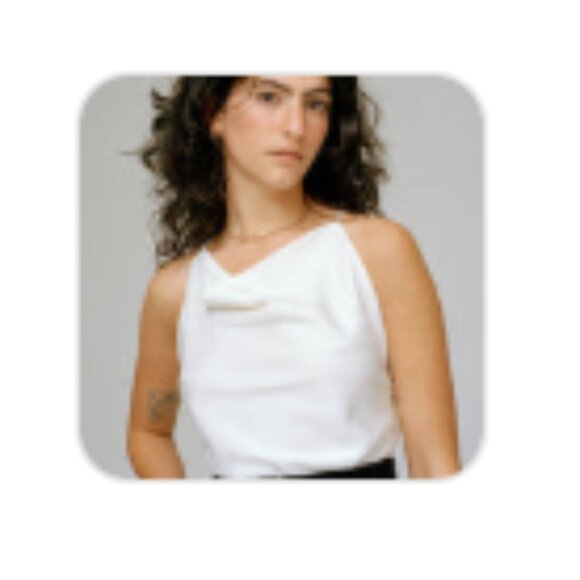 Caves Collect Cherry Cream Silk Size 6 (AU) - Picture 1 of 5